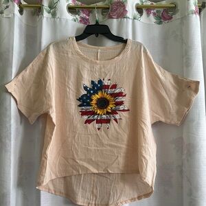 Sunflower Graphic Beige Top
